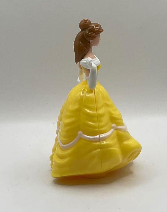 Kinder Maxi piękna i Bestia Princess Bella wysokość 9.5 cm