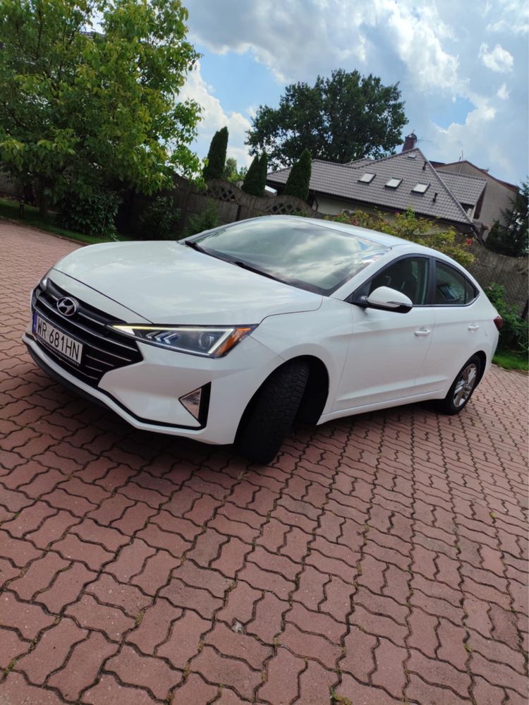 Hyundai elantra 2019r automat