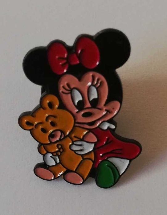 Pin's clássicos e raros