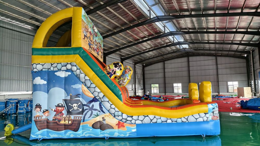 Nowosc 2026 zjezdzalnia dmuchana dmuchaniec piraci 2 zjazdy nowa