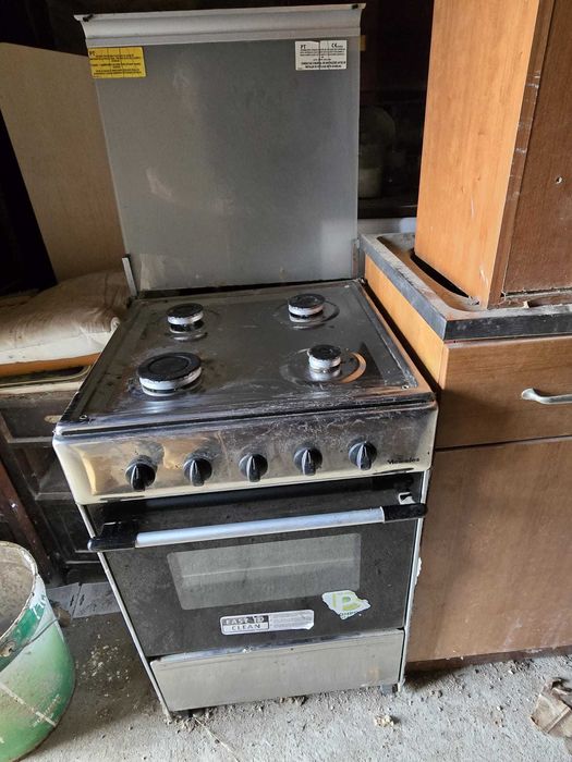 Fogão a gás com 4 bicos