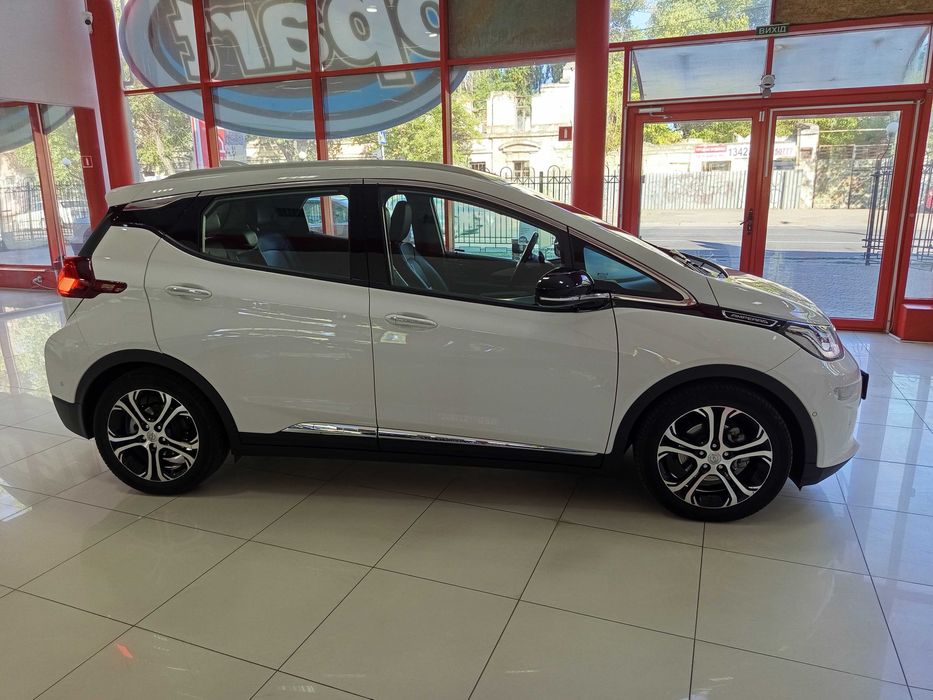 Opel Ampera-e 2019
