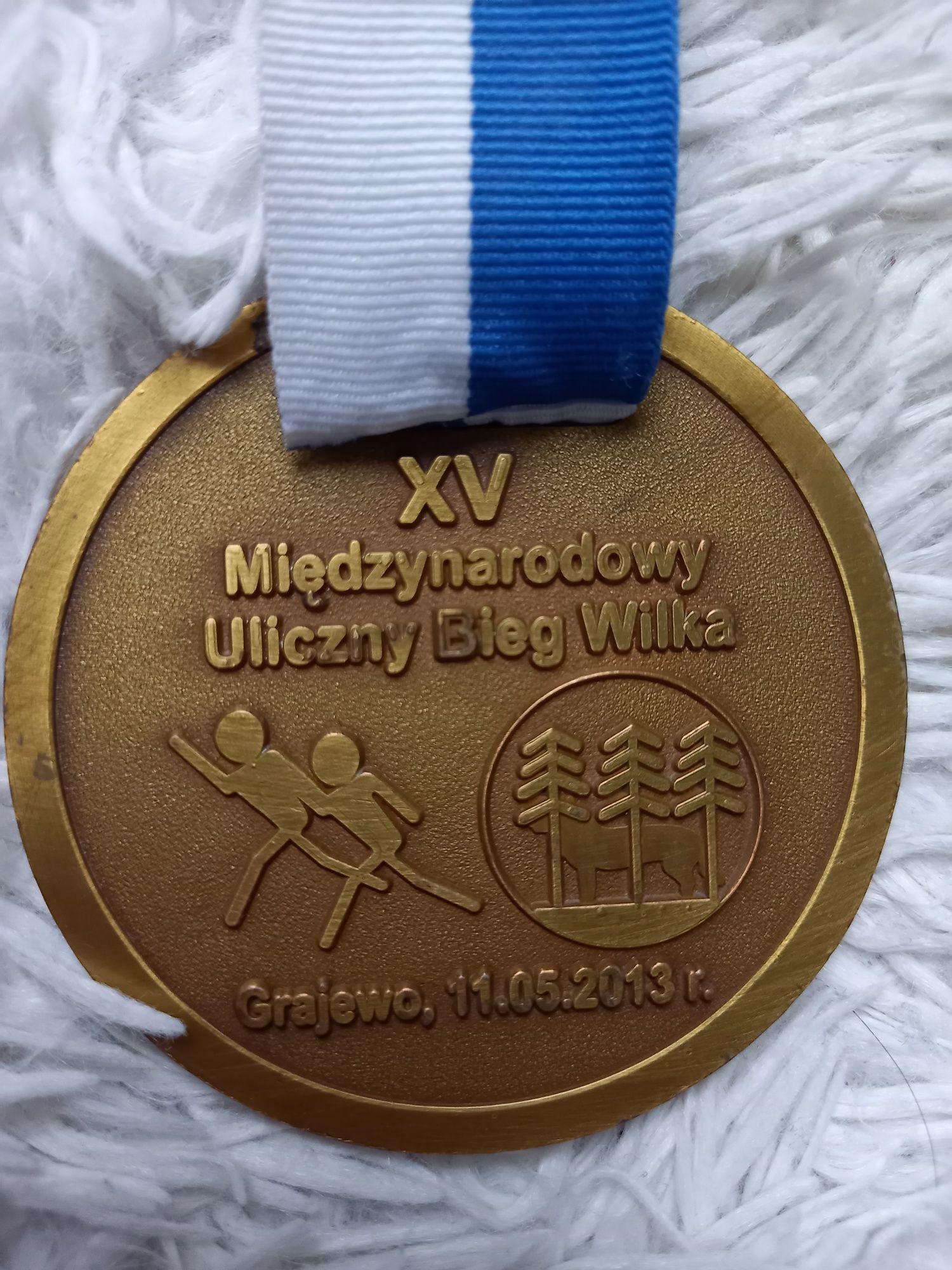 Medale  zdobyte w biegu ulicznym rok 2012 i2013