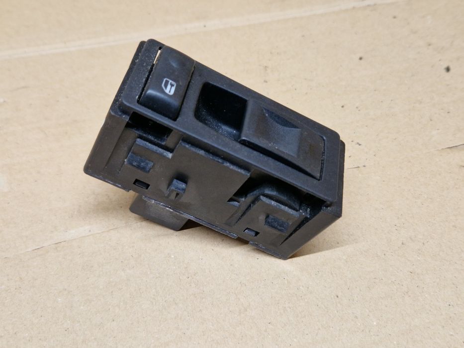 Przełącznik panel szyby pasażera prawy przód Jeep Grand Cherokee WK WH