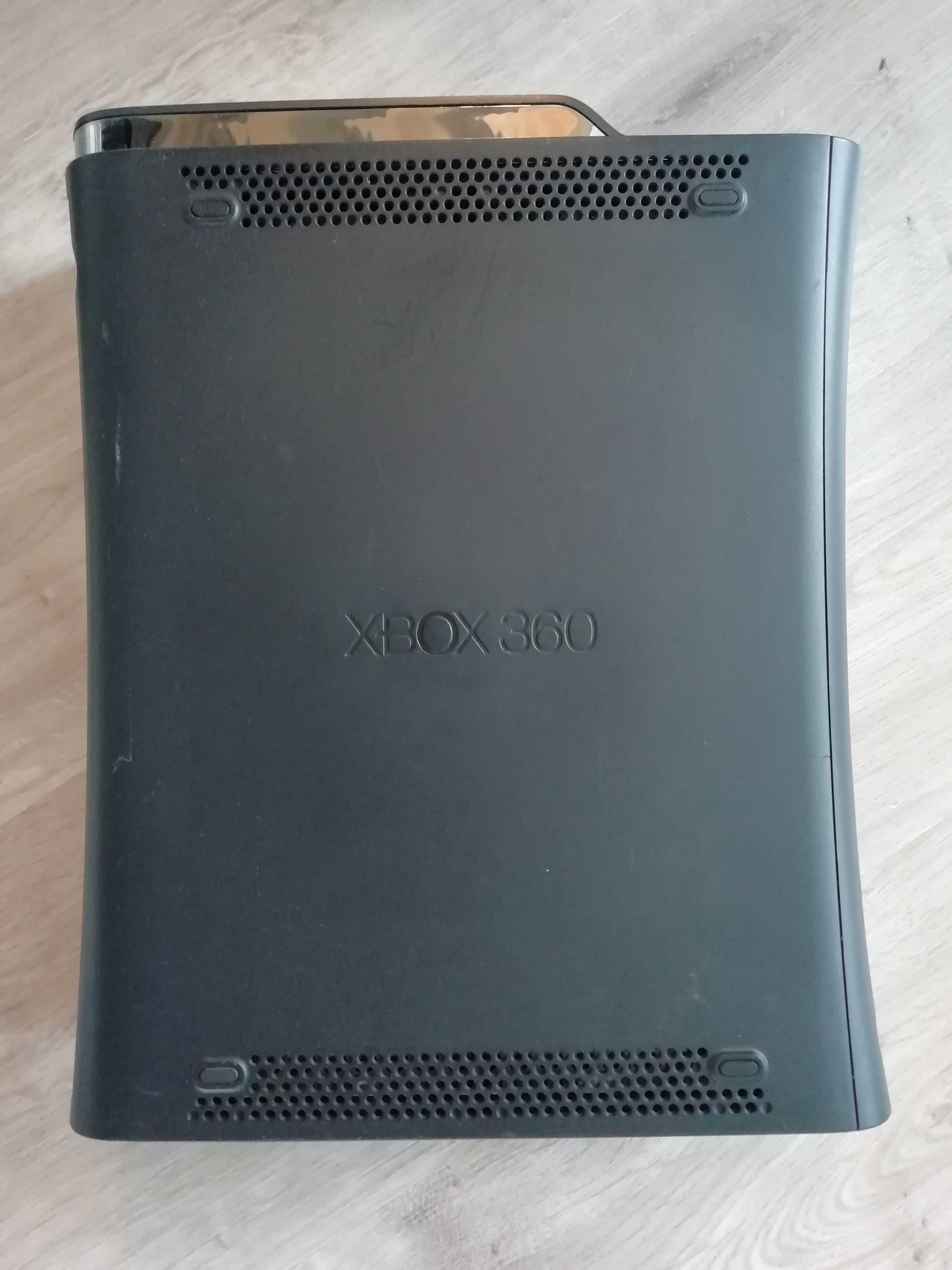 Konsola XBOX 360 Elite zestaw box dysk 120GB