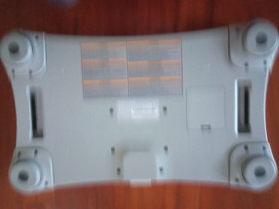 Consola Wii + balance board + jogo + comandos