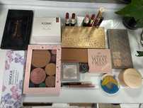 Zestaw kosmetykow do makijazu palety cieni inglot mac