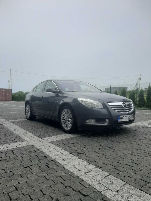 Опель Інсігнія 2012р,2,0д