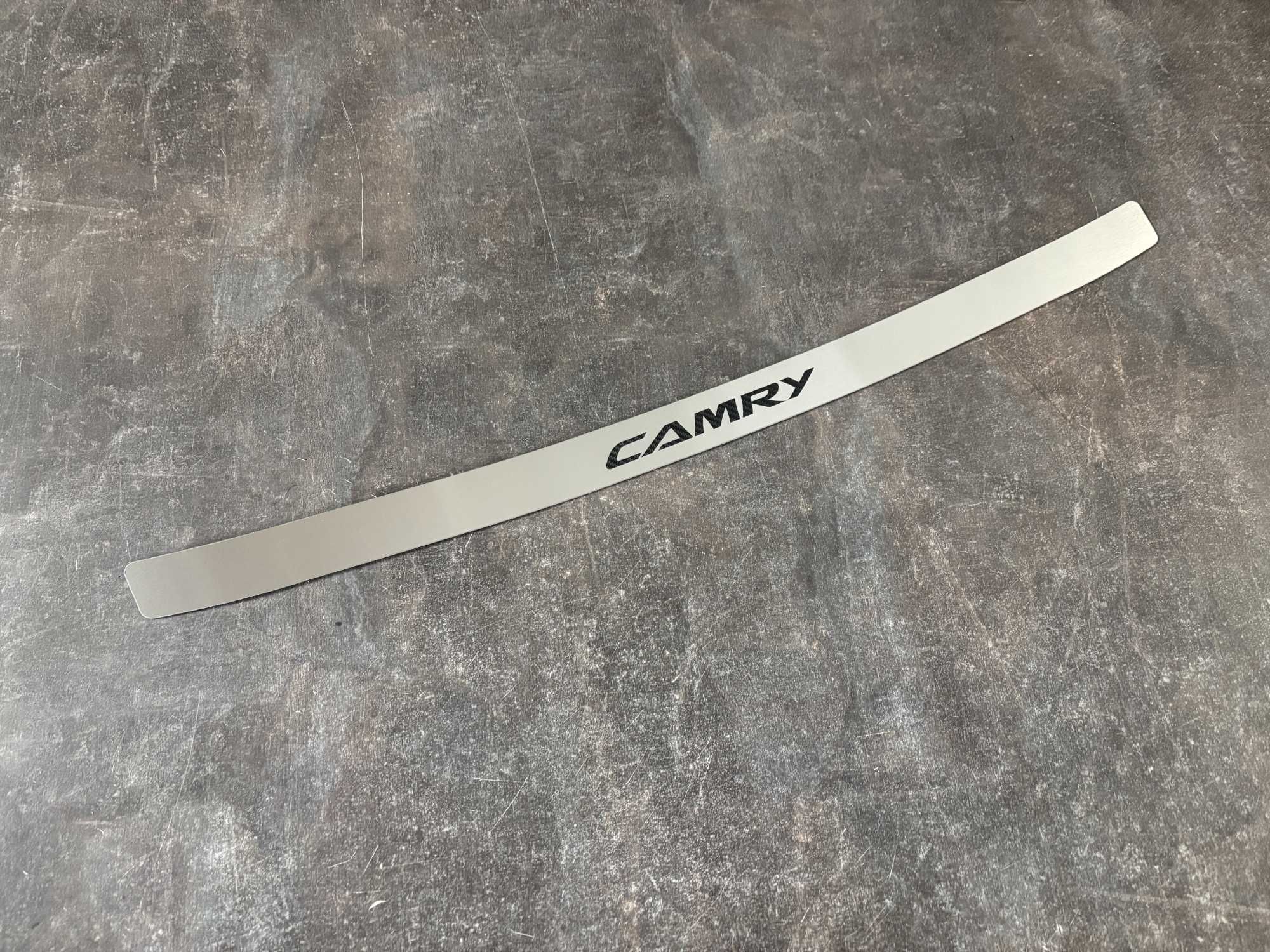 Накладка на задній бампер Toyota Camry 50 / 55 Нержавійка Хром