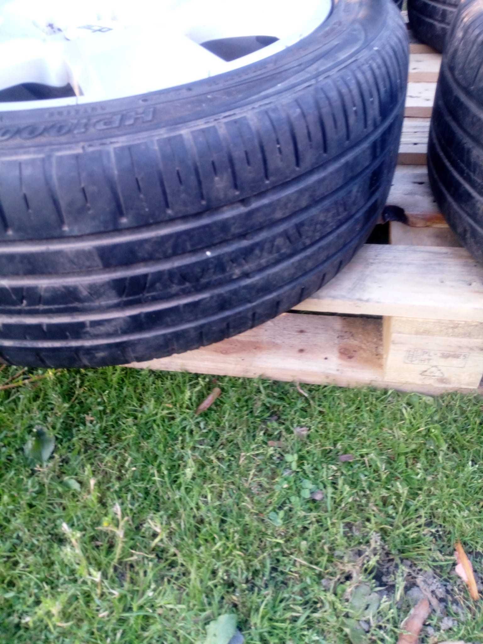 Sprzedam felgi z oponami