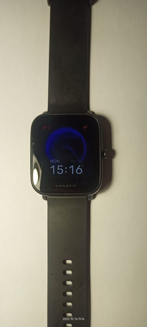 Amazfit bip u смарт часы