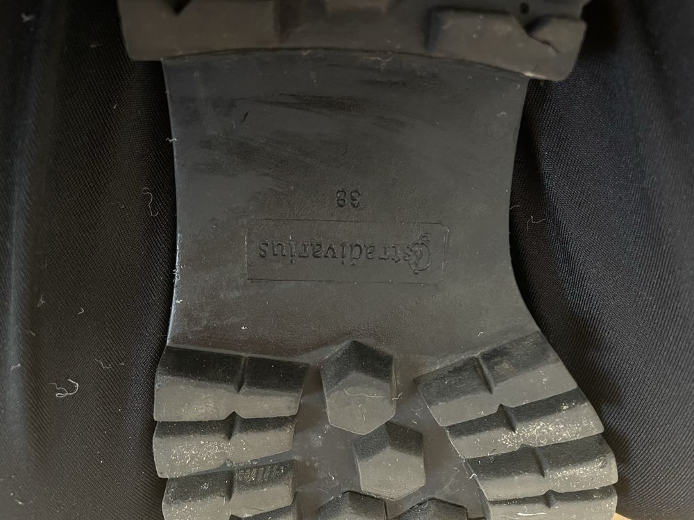 Botki z perłami i łancuchami, Stradivarius, 38
