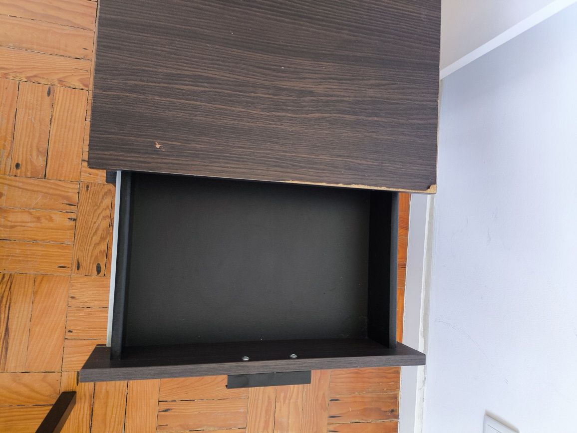 Mesa cabeceira móvel de apoio
