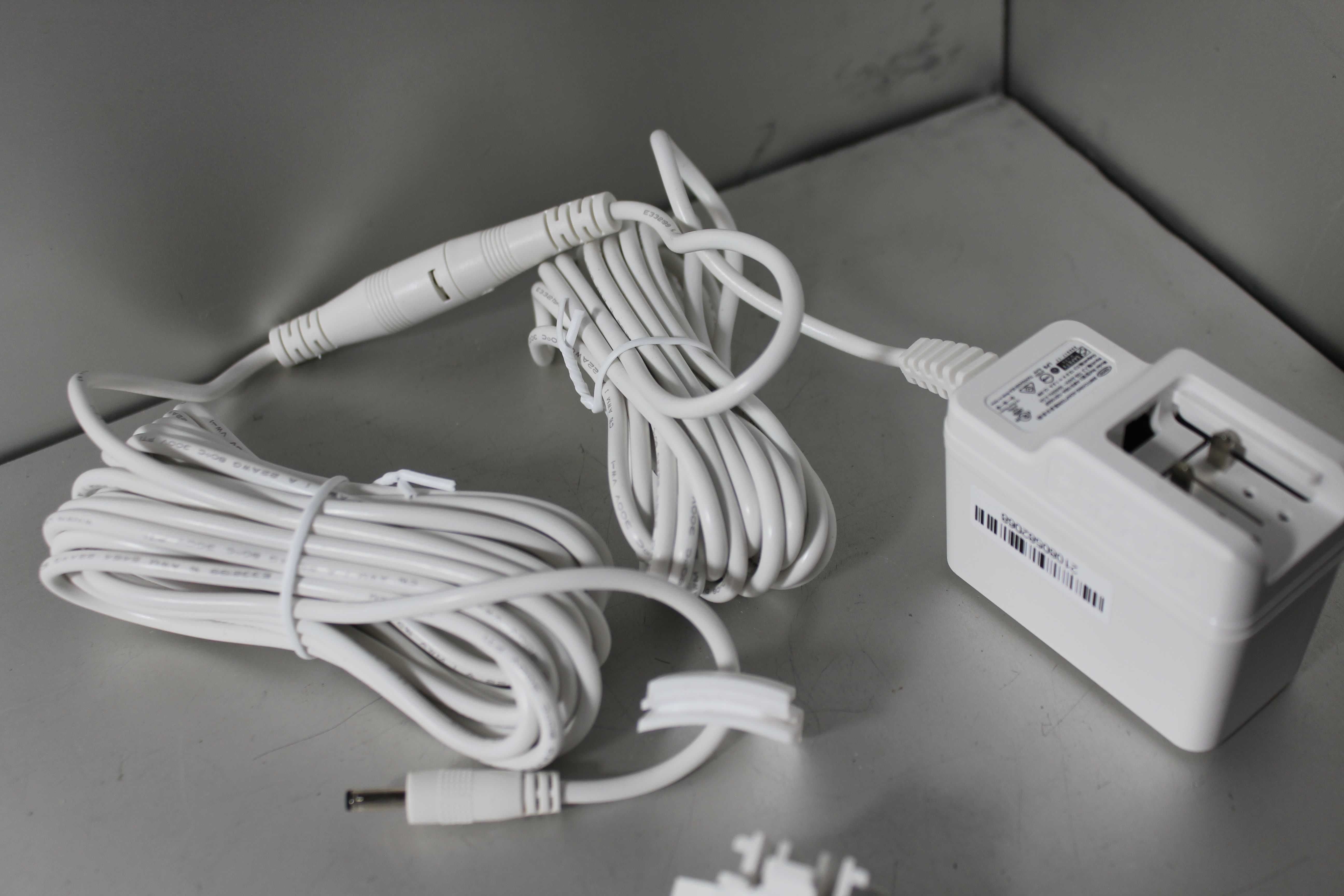 Уличная камера видеонаблюдения D-Link DCS-8302LH Wi-Fi камера