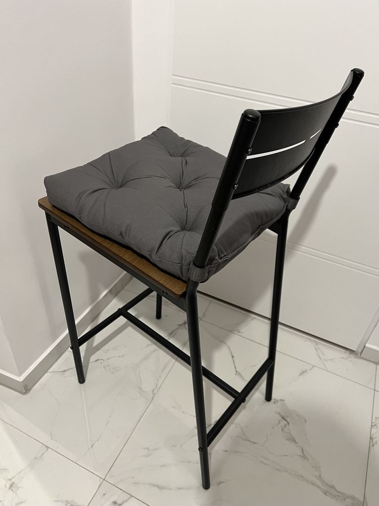 Stołek/krzesło barowe