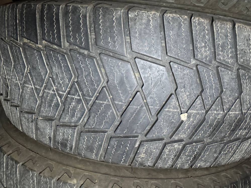 Шины 225/65/r16c Bridgestone 112/110 2023 года резина T4 T5