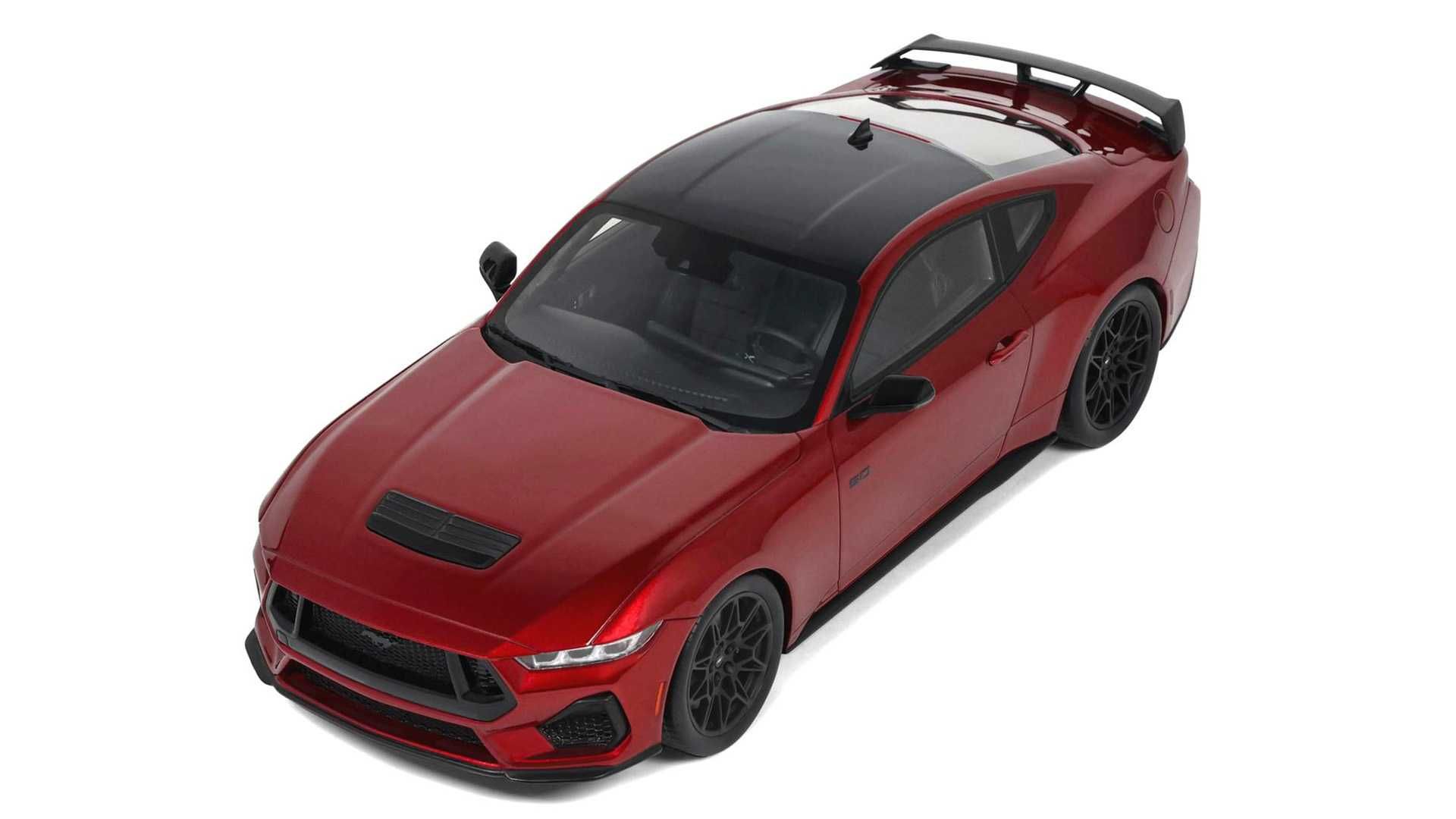 Model 1:18 GT Spirit Ford Mustang GT 2024 red GT433
