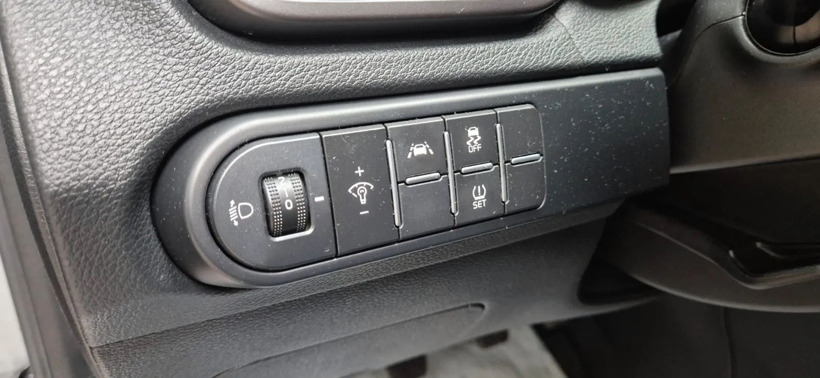 Kia Ceed 1.6 CRDi SCR S | 2019 | 115 KM | Poska Salon