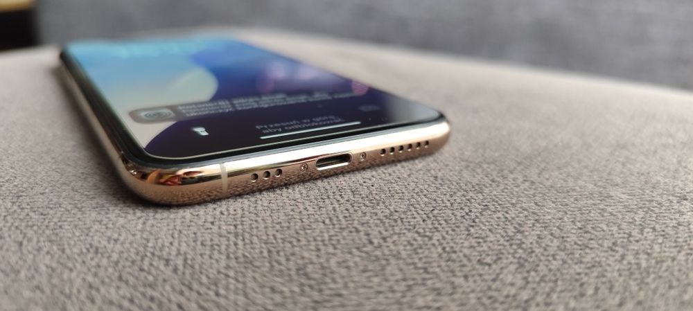 iPhone 11 Pro jak nowy - złoty