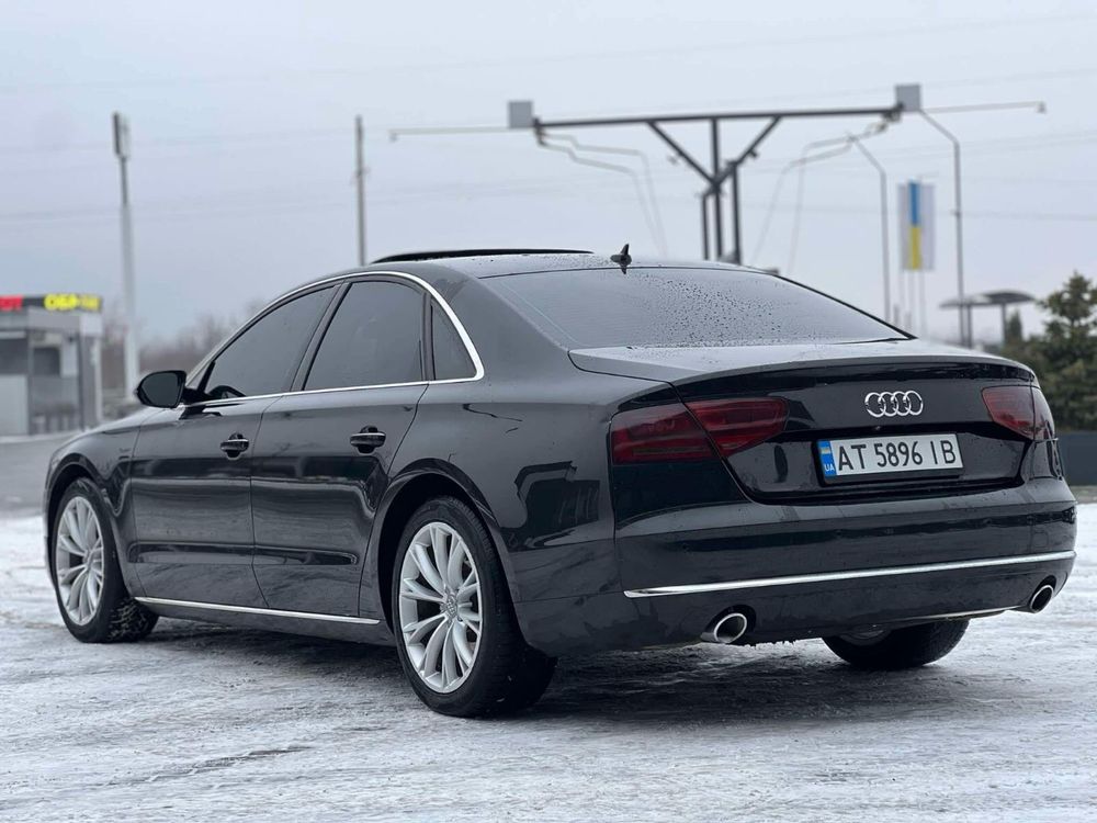 Audi A8 Quattro Super Stan