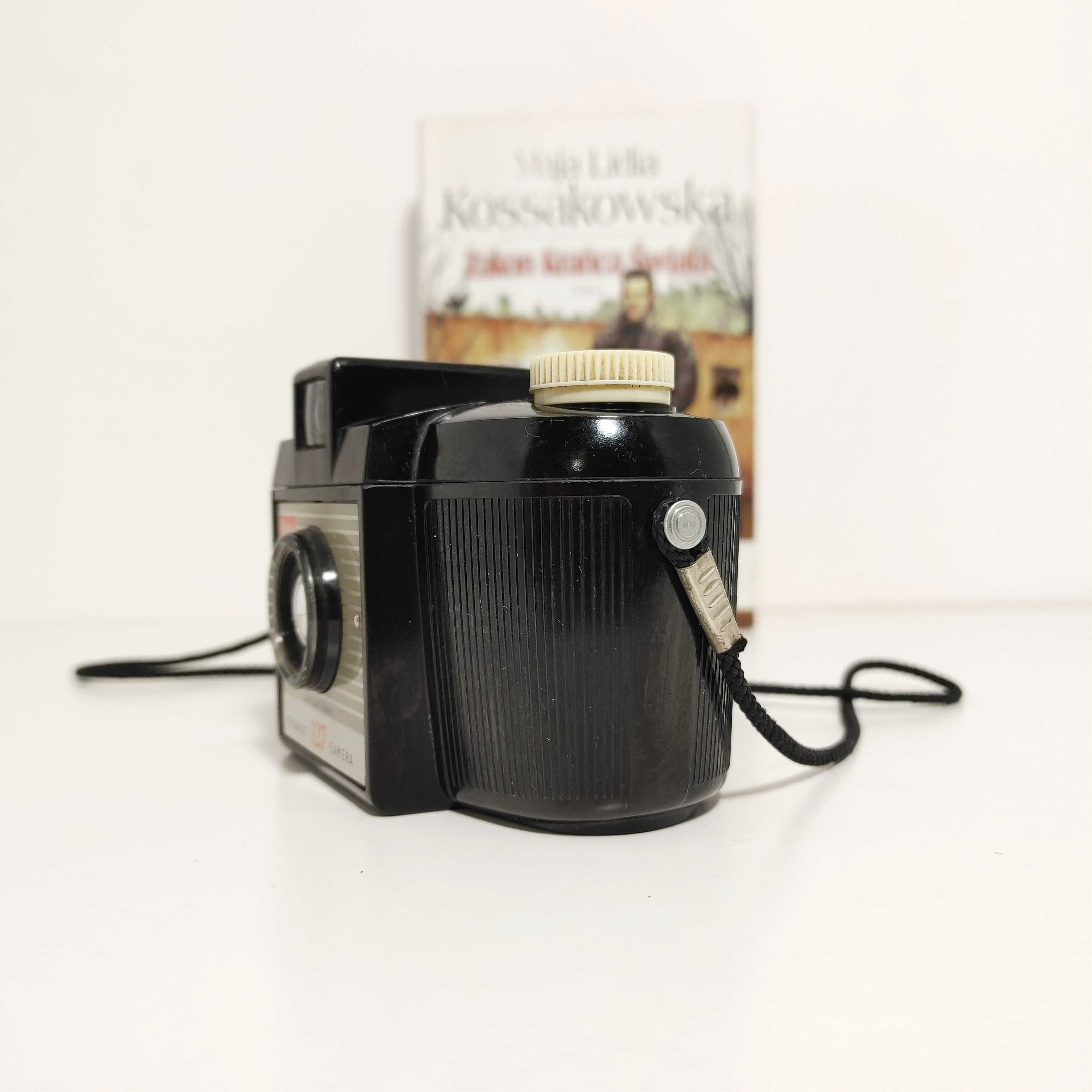 Aparat fotograficzny z 1952 roku Kodak Brownie 127 - Box camera