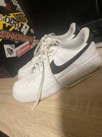 Buty Nike Air Force 1 44r.