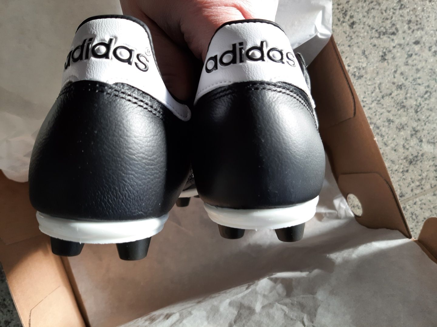 Kultowe buty "korki" ADIDAS Copa Mundial FG, kilka rozmiarów