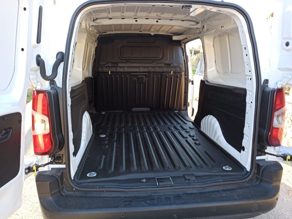 Peugeot Partner 1.5 BlueHdi Pro Longa