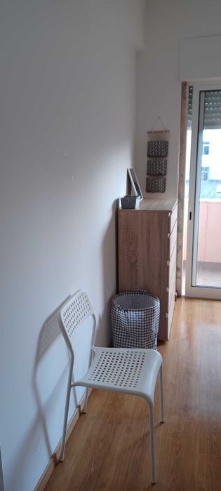 Quarto para arrendar