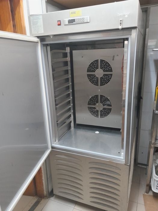 chlodziarko-zamrażarka szokowa Dora Metal