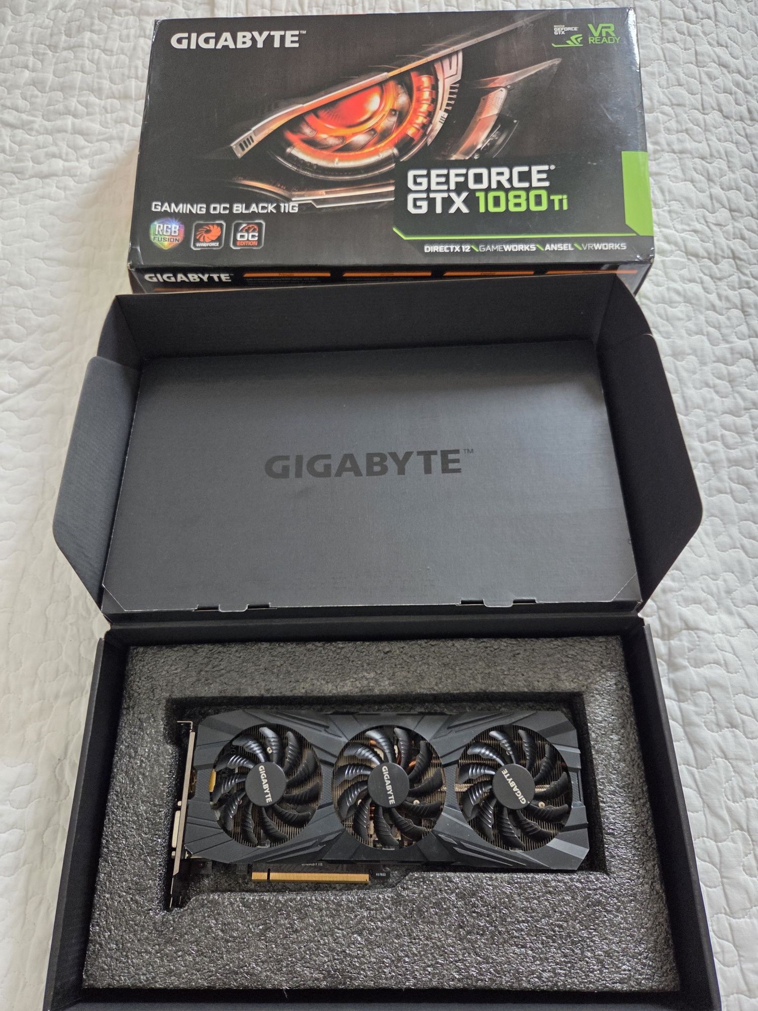 Karta graficzna gtx 1080ti gigabyte 11gb