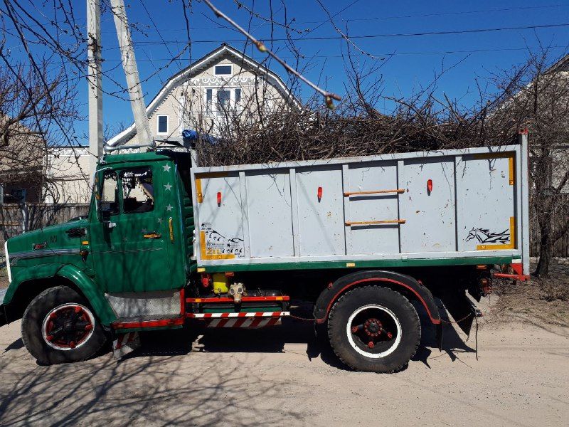 Вантажні перевезення Грузоперевозки Грузчики Переезд Вивіз будсміття