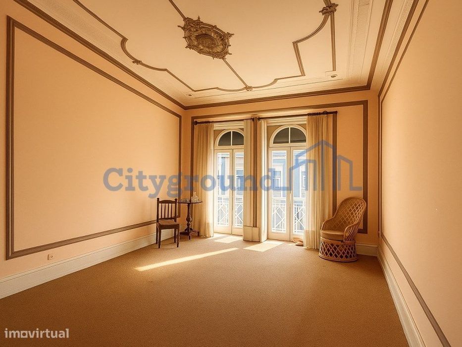 Fabuloso T7 com charme histórico em Arroios - um clássico com poten...