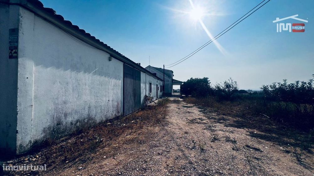 Terreno de 11,5 Hectares em Alcochete com 2 Moradias, Anexos || Vis...