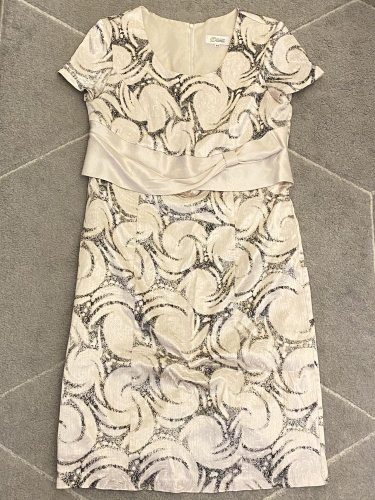 Elegancka sukienka Dana Collection wesele r. 44