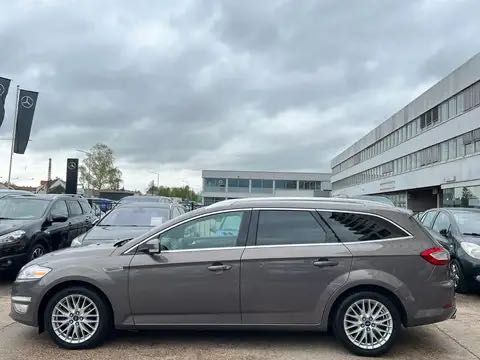 Ford Mondeo titanium