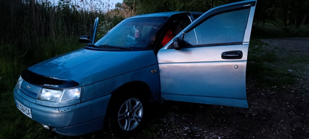 Лада 2110 2002год