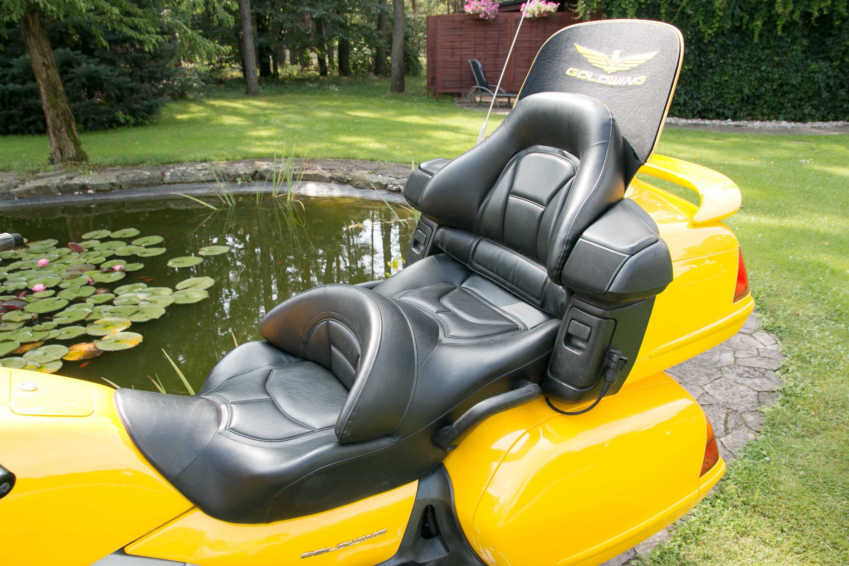 A203 Tylna szyba, deflektor Honda Goldwing GL 1800 nowe