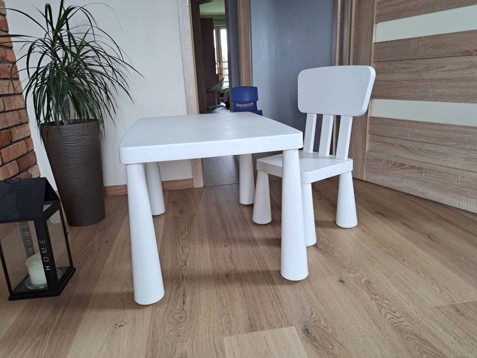 Ikea Mamut stolik + krzesło biały