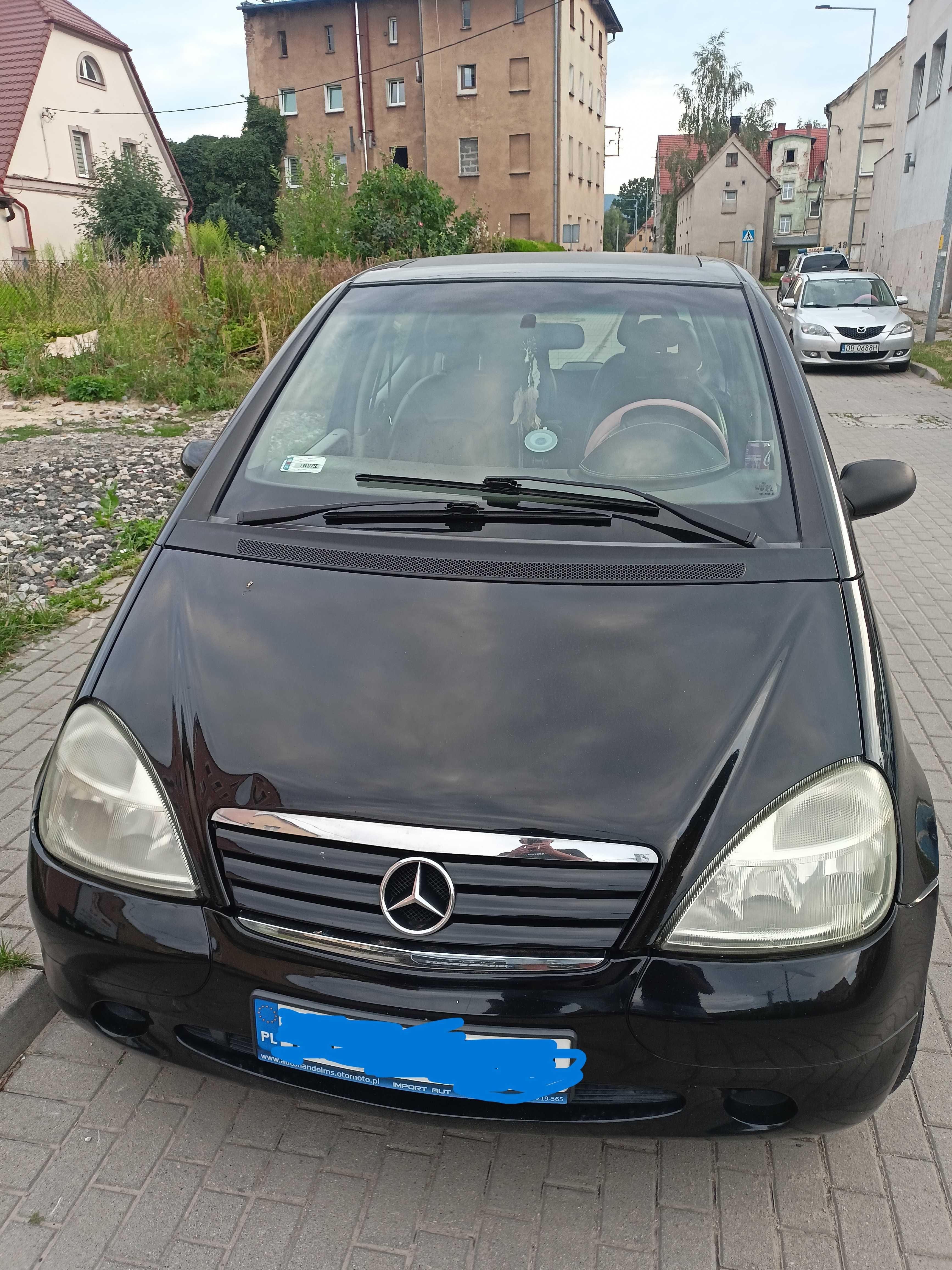 Sprzedam Mercedesa a klase 190