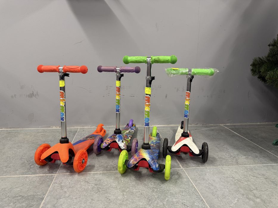 Самокат 3-и колісний 038B