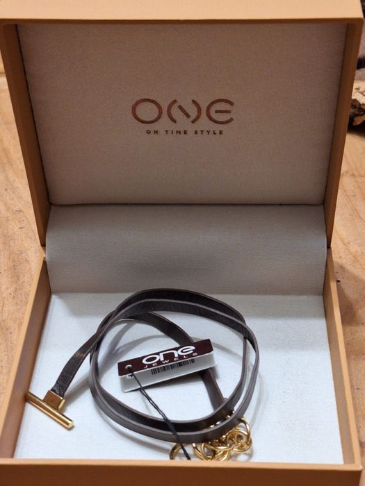 Pulseira one - 3 voltas - cor castanho - unisexo