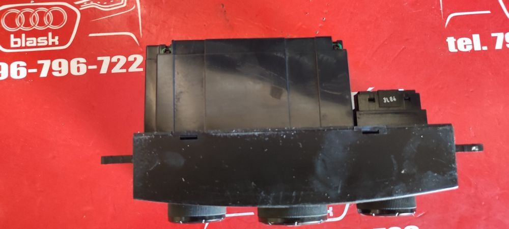 Panel Klimatyzacji Kia Sorento 2.5 2004r