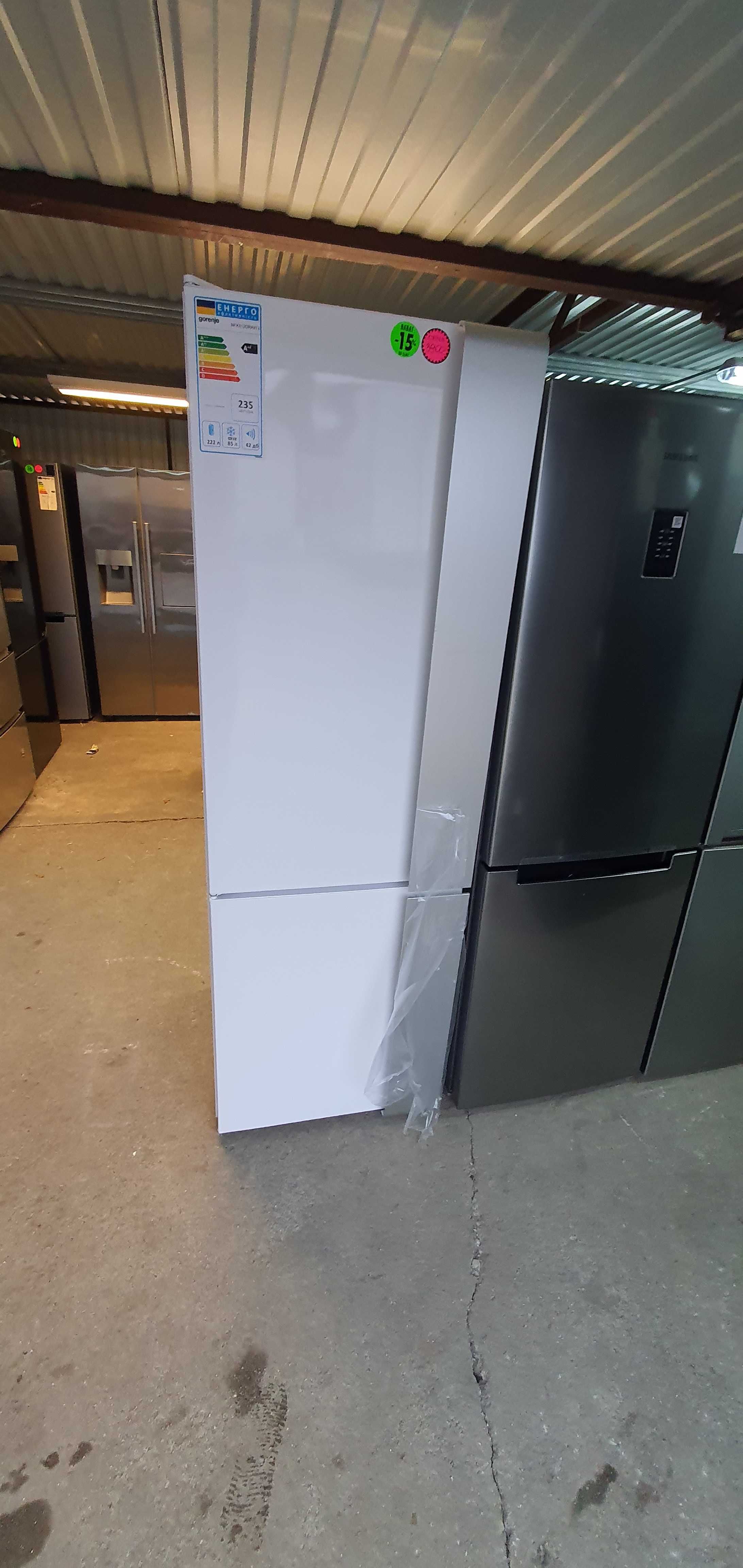JANKI ul. Wspólna 6 Lodówka Gorenje NF.K612ORAW-L