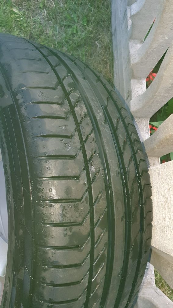 Felgi aluminiowe 17 Ford  5x108 opony letnie 225/50