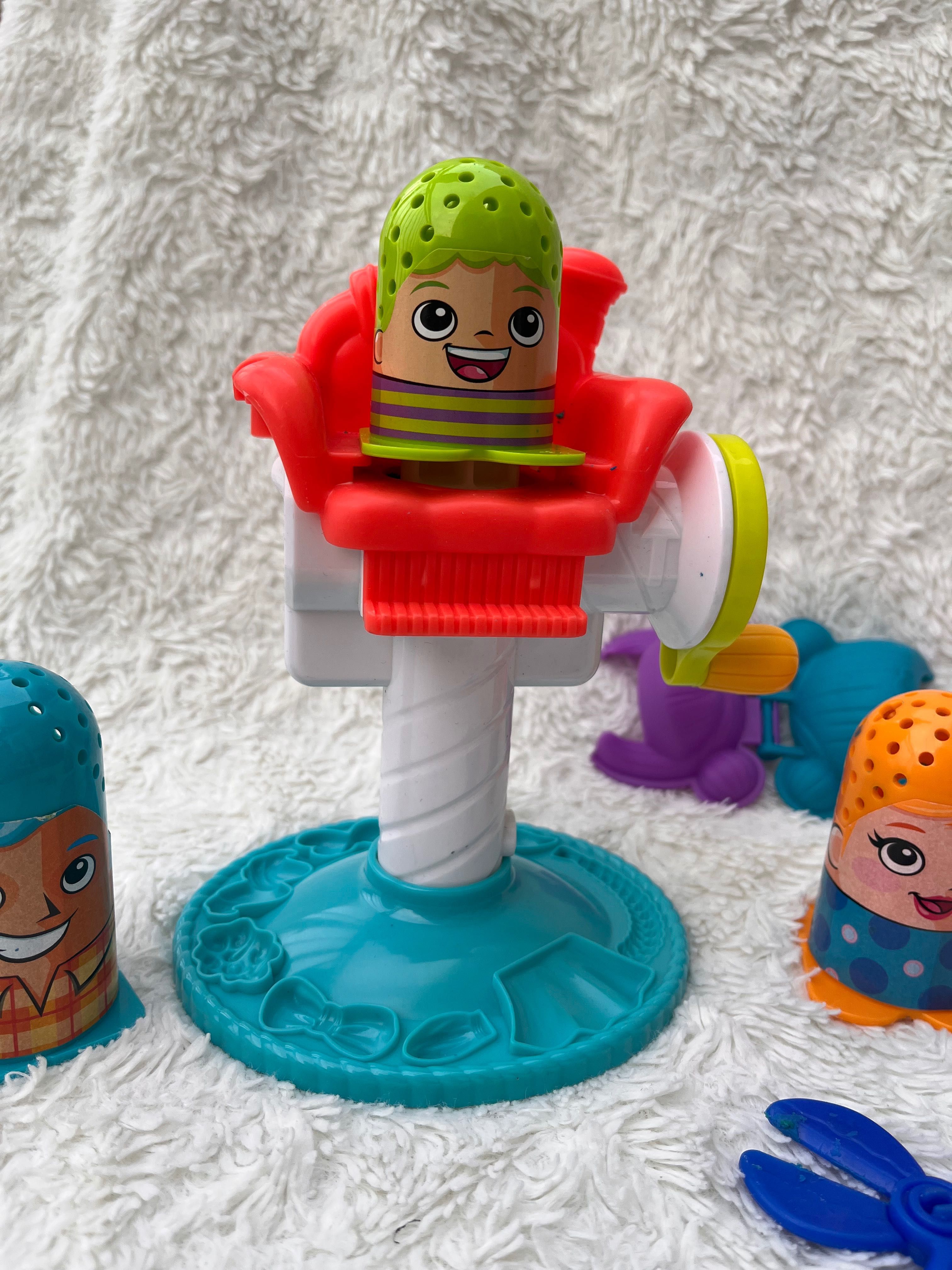 ___ PLAY - DOH __ fryzjer zestaw kreatywny