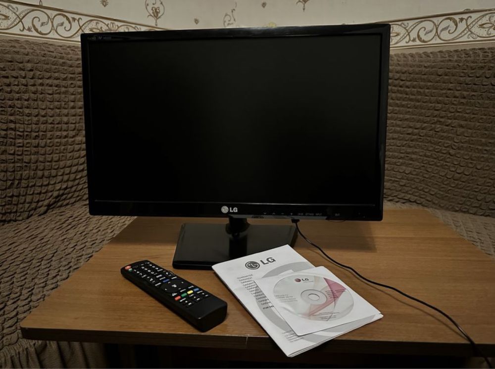 Телевізор Монітор LG M2232D-PJ