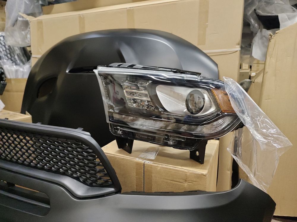 Фара галоген ксенон Dodge Durango xenon Додж Дуранго