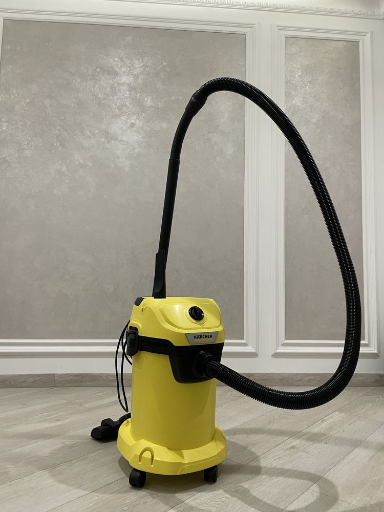 Оренда миючого пилососа, господарський пилосос, пароочищувач Karcher