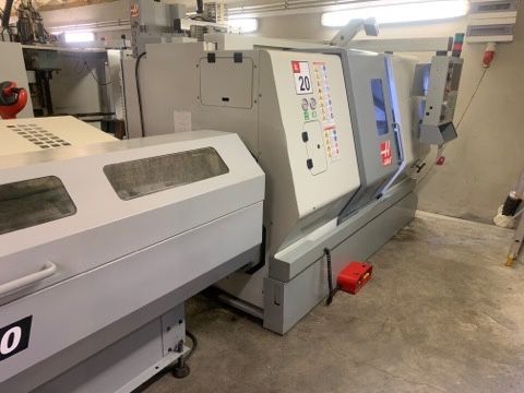 Tokarka CNC HAAS SL-20 + podajnik pręta SERVO BAR 300